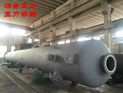 精餾塔蒸發(fā)出的氣體的相互運(yùn)動(dòng)